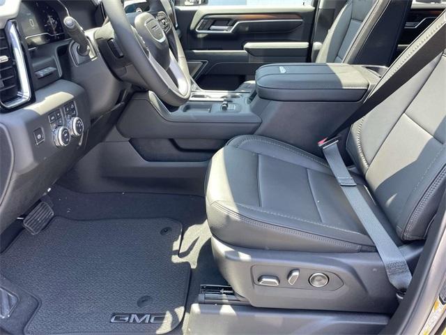 new 2025 GMC Sierra 2500 car, priced at $80,973