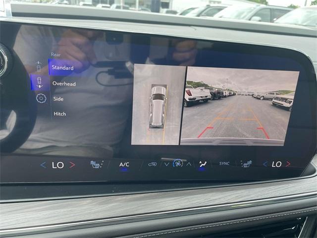 new 2025 Chevrolet Suburban car, priced at $67,571