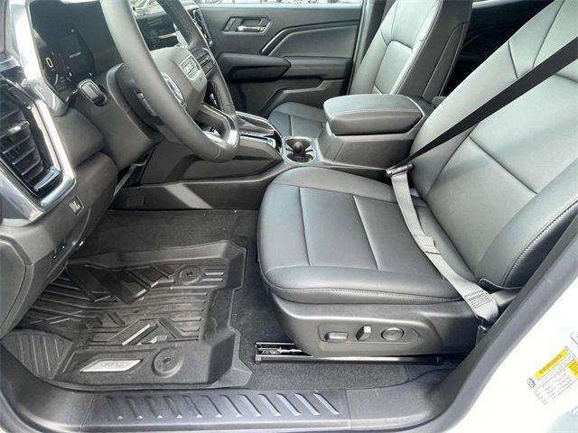 new 2025 GMC Canyon car, priced at $44,526