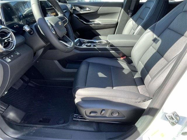 new 2026 Chevrolet Equinox car, priced at $31,440