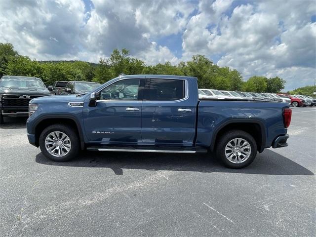 new 2025 GMC Sierra 1500 car, priced at $65,571