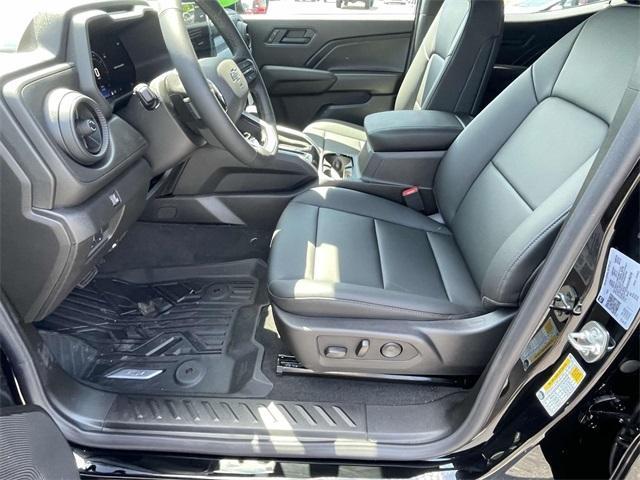 new 2025 Chevrolet Colorado car, priced at $43,435