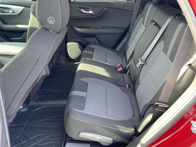 new 2025 Chevrolet Blazer car, priced at $34,040