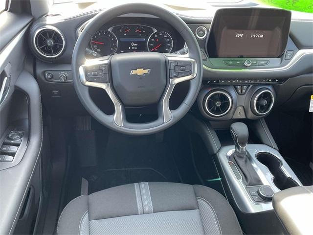 new 2025 Chevrolet Blazer car, priced at $34,040