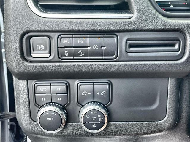 used 2023 GMC Yukon car, priced at $56,648
