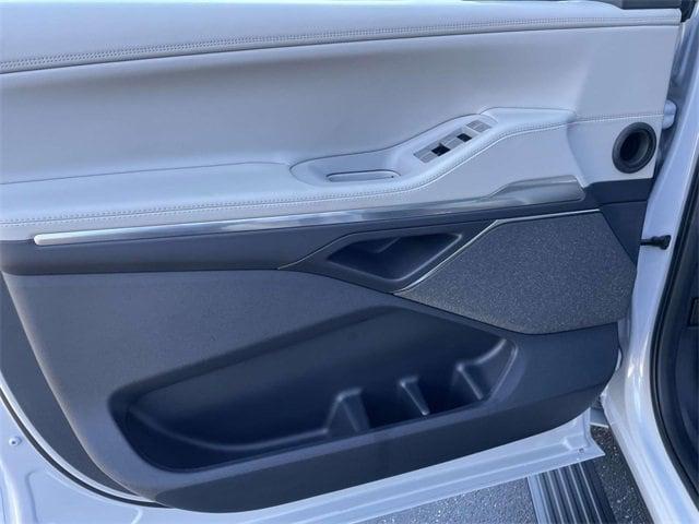 used 2025 Lincoln Navigator car, priced at $93,887