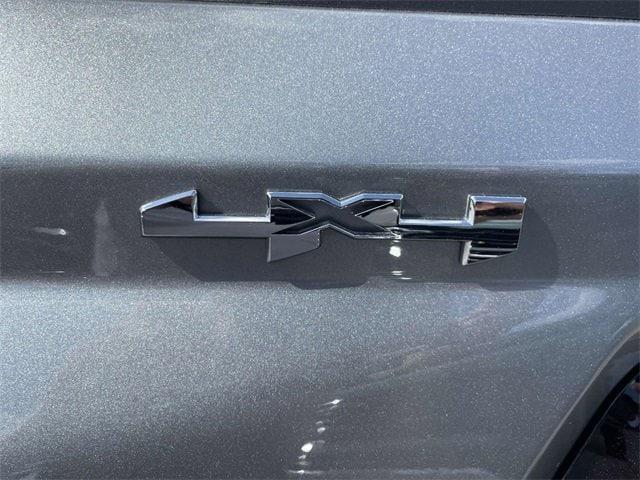 new 2025 GMC Canyon car, priced at $42,025
