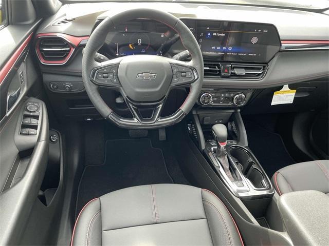 new 2025 Chevrolet TrailBlazer car, priced at $31,015