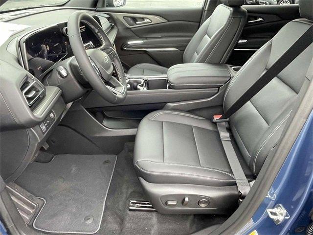 new 2026 Chevrolet Traverse car, priced at $43,536