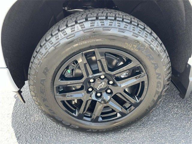 new 2025 Chevrolet Silverado 1500 car, priced at $41,102
