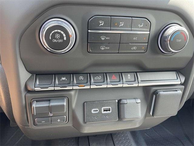 new 2025 Chevrolet Silverado 1500 car, priced at $41,102