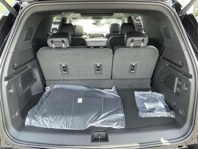 new 2025 Chevrolet Traverse car, priced at $55,159