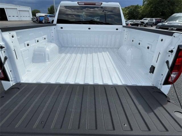 new 2025 GMC Sierra 1500 car, priced at $42,739