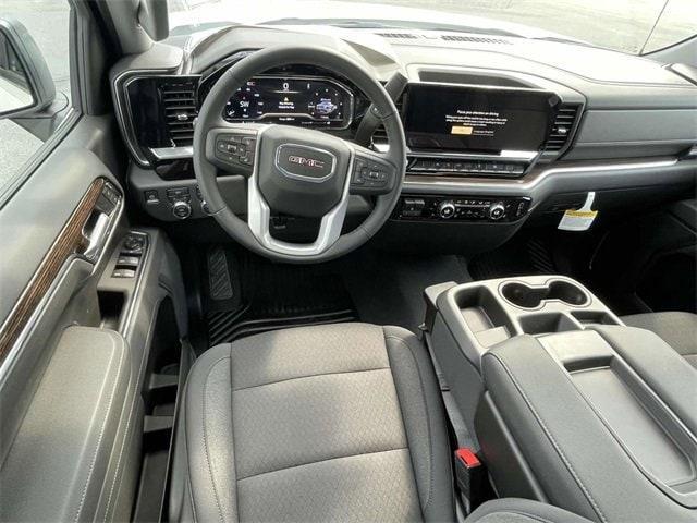 new 2025 GMC Sierra 1500 car, priced at $42,739