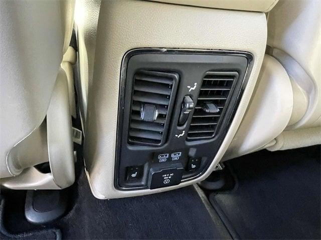 used 2014 Jeep Grand Cherokee car, priced at $13,380
