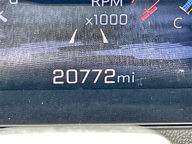 used 2024 Chevrolet Traverse car, priced at $49,627