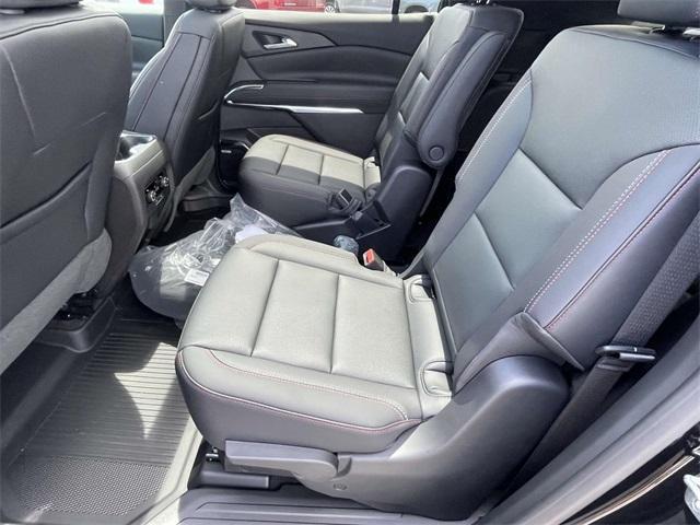 new 2025 Chevrolet Traverse car, priced at $54,076