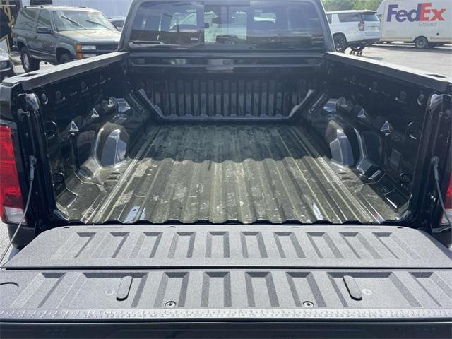 new 2025 Chevrolet Colorado car, priced at $36,270