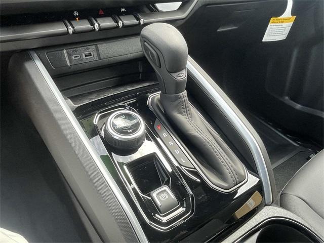 new 2025 Chevrolet Colorado car, priced at $43,435