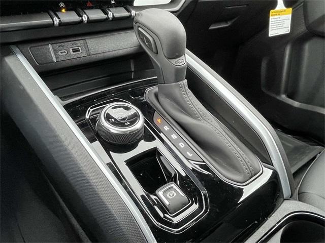 new 2025 Chevrolet Colorado car, priced at $45,950