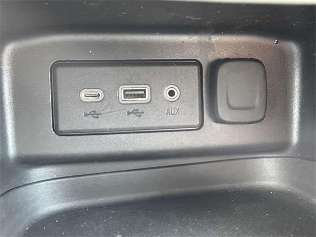 used 2020 Chevrolet Equinox car, priced at $16,499