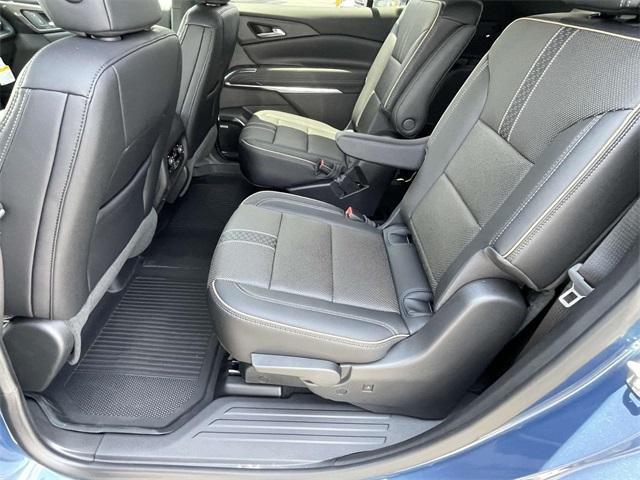 new 2025 Chevrolet Traverse car, priced at $55,159