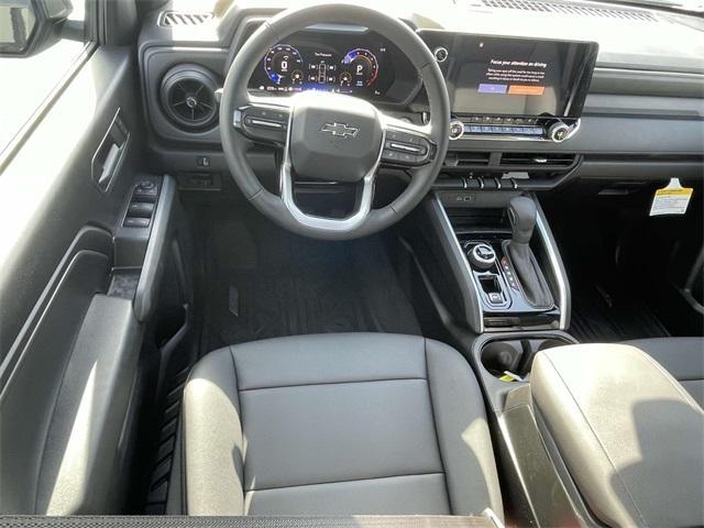new 2025 Chevrolet Colorado car, priced at $45,555