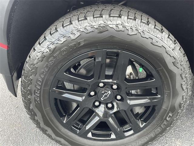 new 2025 Chevrolet Colorado car, priced at $43,930