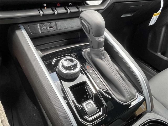 new 2025 Chevrolet Colorado car, priced at $43,930
