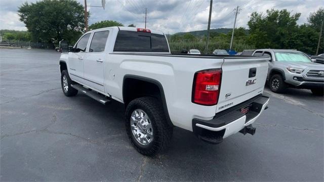 used 2019 GMC Sierra 2500 car, priced at $49,394