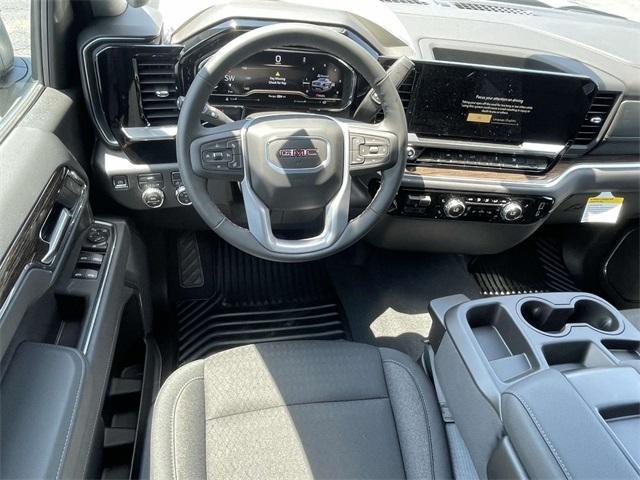 new 2025 GMC Sierra 1500 car, priced at $46,671