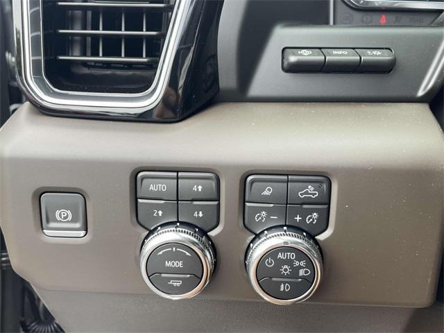 new 2025 GMC Sierra 1500 car, priced at $66,227