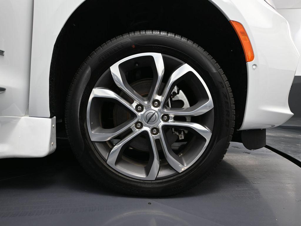 used 2022 Chrysler Pacifica car, priced at $57,500