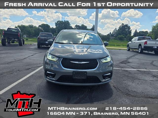used 2023 Chrysler Pacifica car, priced at $23,993