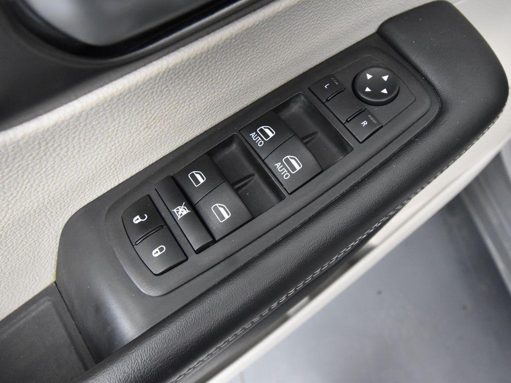 used 2023 Chrysler Pacifica car, priced at $23,987