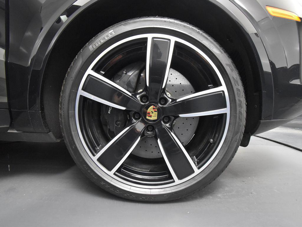 used 2022 Porsche Cayenne car, priced at $110,293