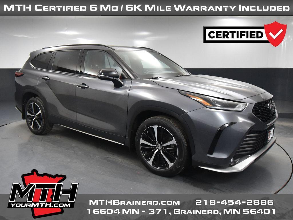 used 2022 Toyota Highlander car, priced at $41,993