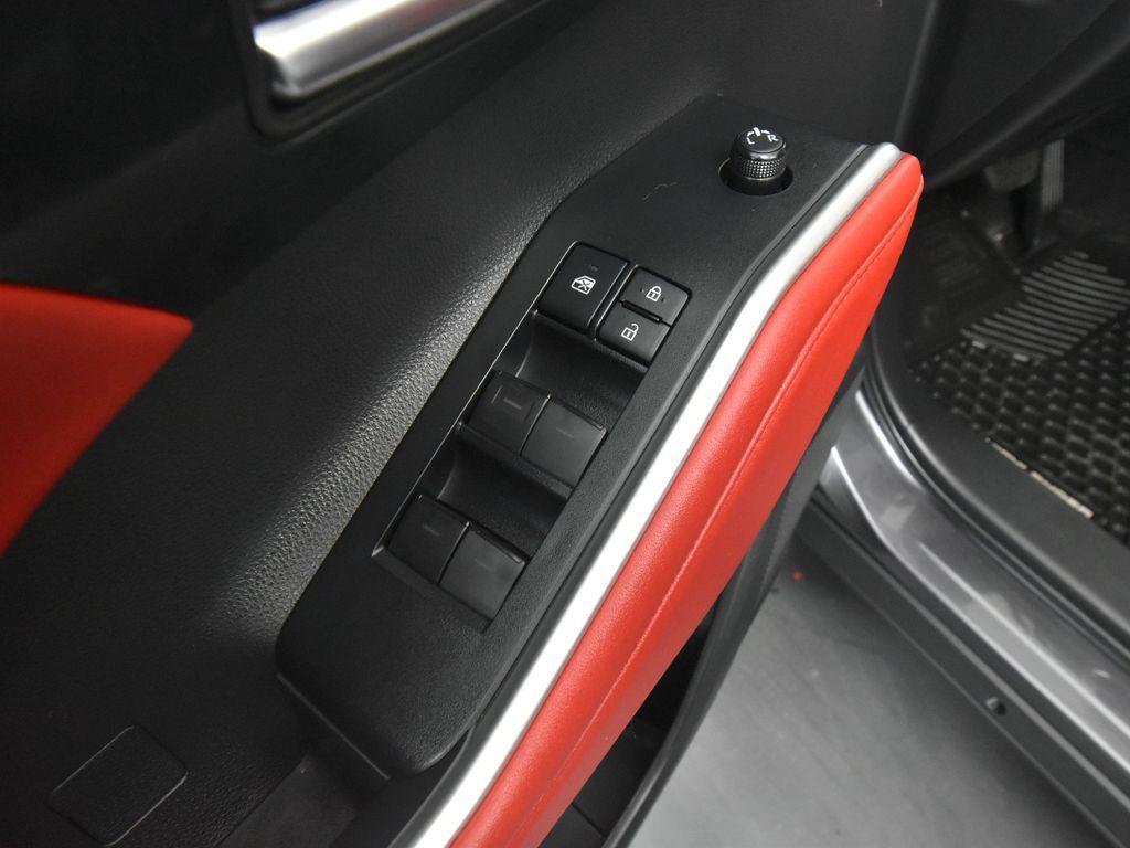 used 2022 Toyota Highlander car, priced at $41,993