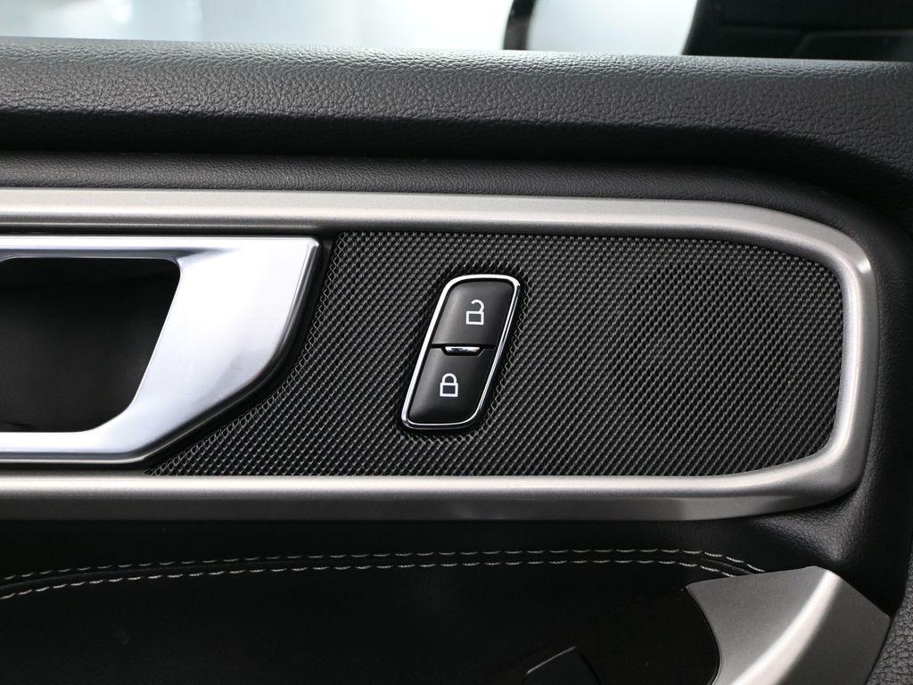 used 2022 Ford Explorer car, priced at $24,493