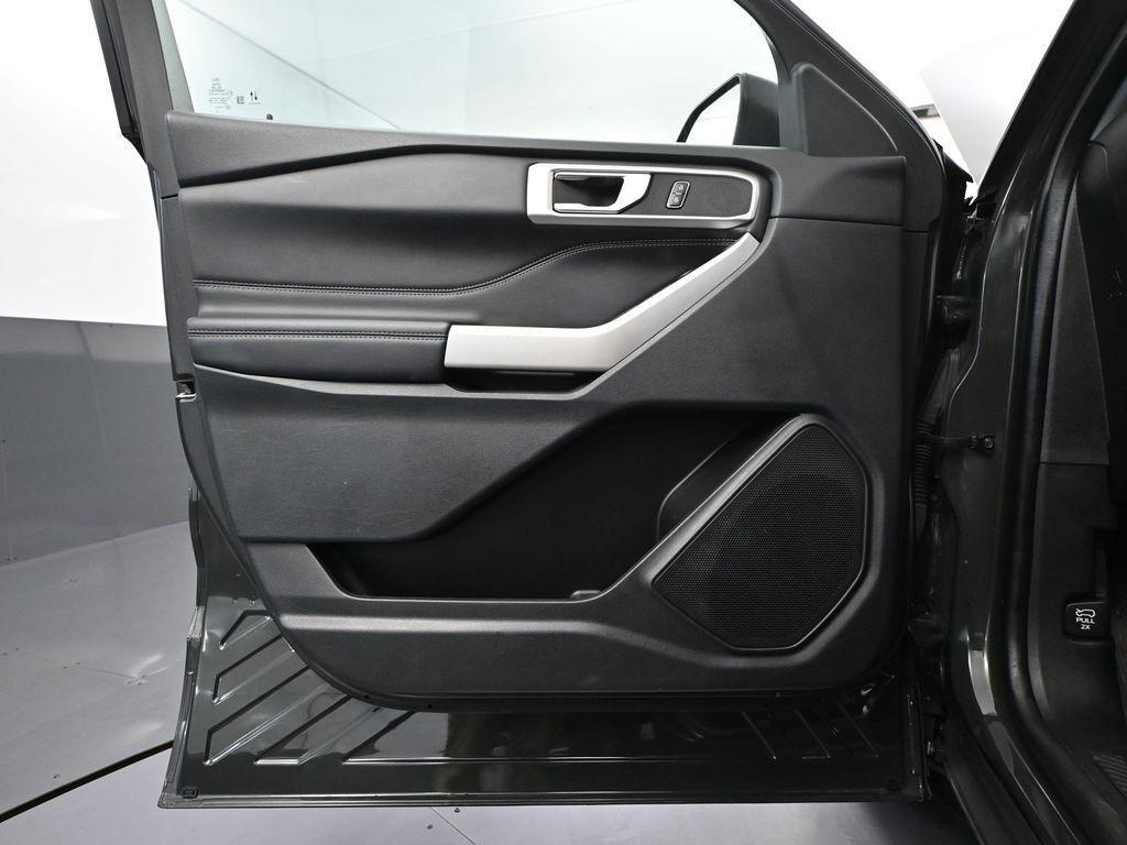 used 2022 Ford Explorer car, priced at $24,493