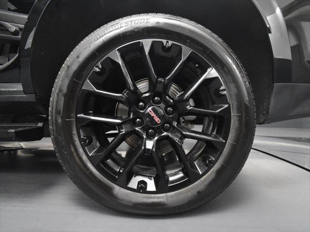 used 2024 GMC Yukon car, priced at $76,899