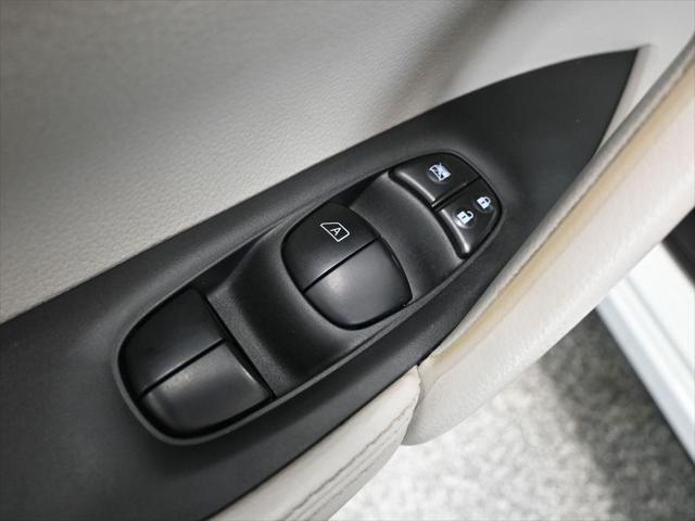 used 2018 Nissan Rogue Sport car, priced at $15,493