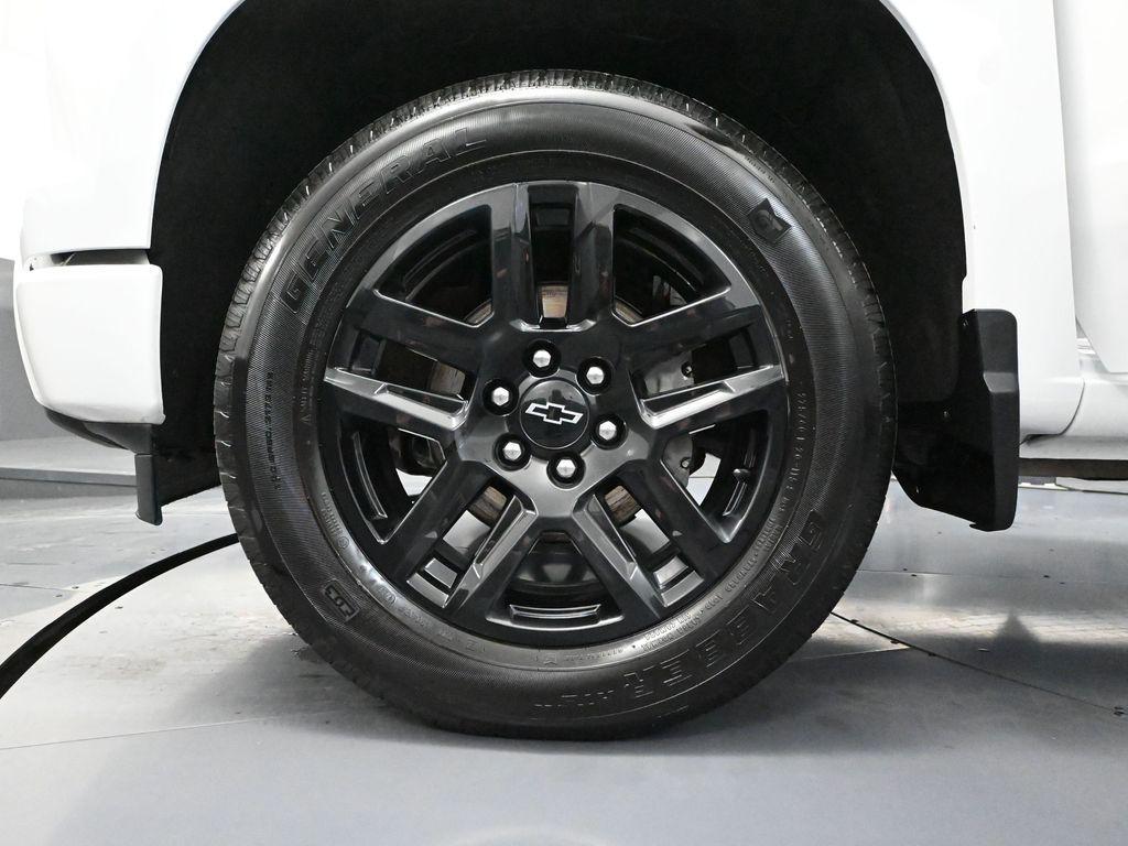 used 2025 Chevrolet Silverado 1500 car, priced at $46,593