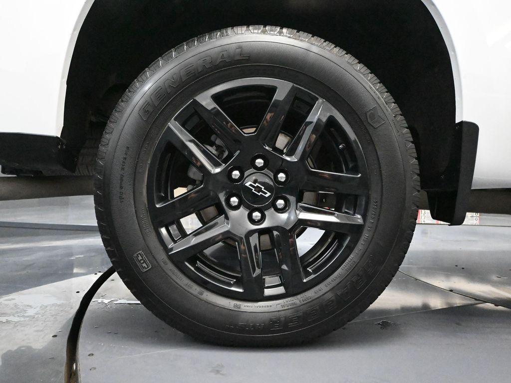 used 2025 Chevrolet Silverado 1500 car, priced at $46,593