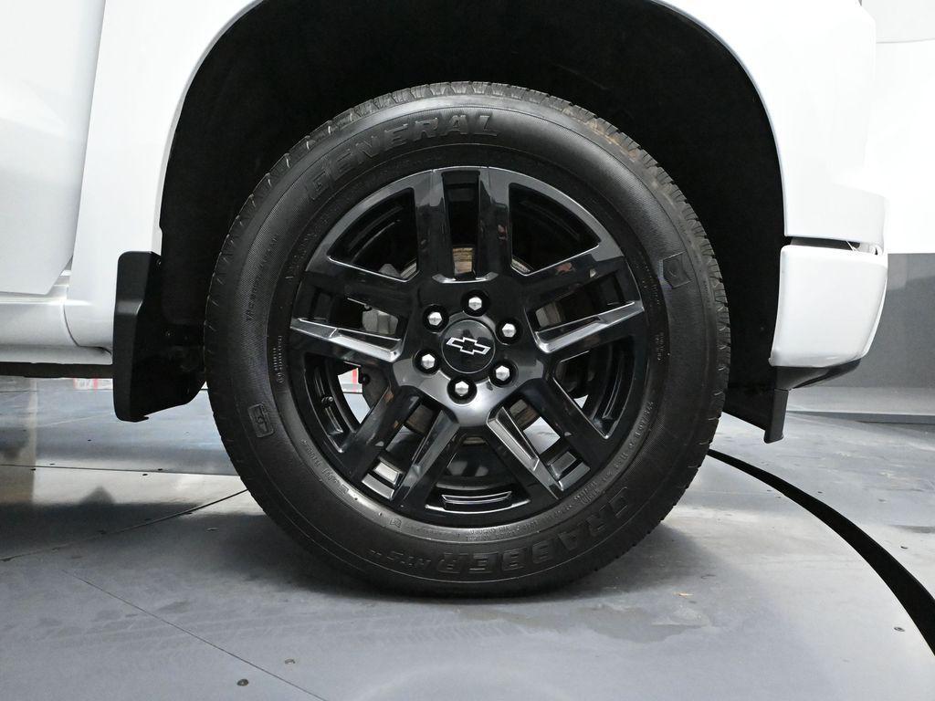 used 2025 Chevrolet Silverado 1500 car, priced at $46,593