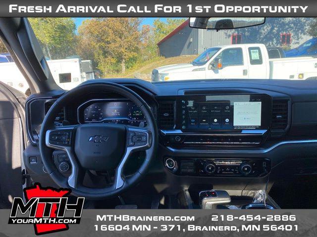 used 2025 Chevrolet Silverado 1500 car, priced at $48,993