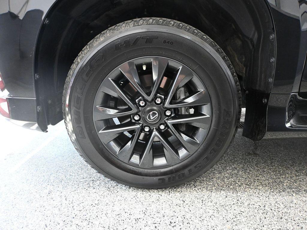 used 2022 Lexus GX 460 car, priced at $50,899
