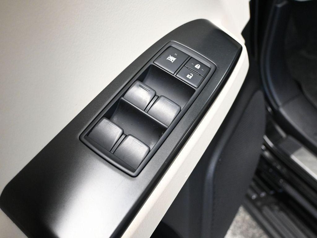 used 2022 Lexus GX 460 car, priced at $50,899
