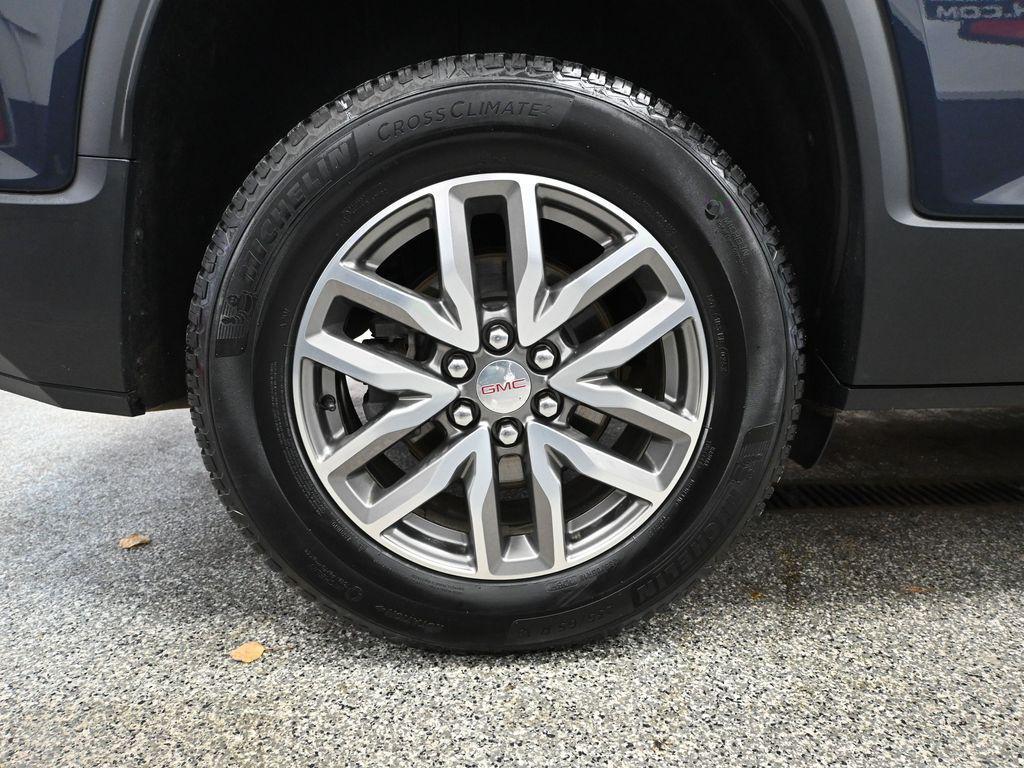 used 2019 GMC Acadia car, priced at $17,193