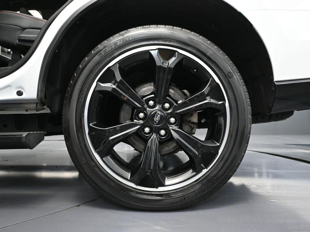 used 2022 Ford Expedition car, priced at $50,693